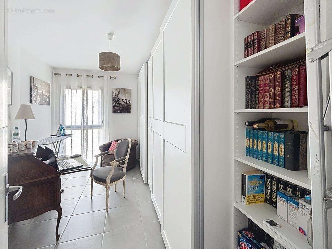 Appartement à LE CANNET