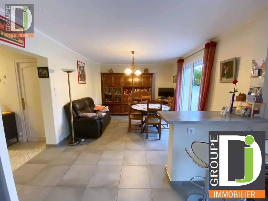 Maison à BEAUVALLON