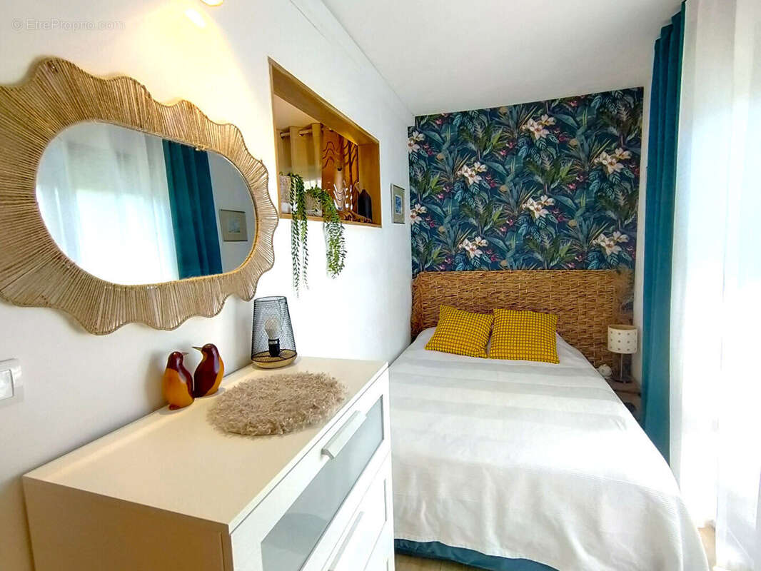 Maison à MANDELIEU-LA-NAPOULE