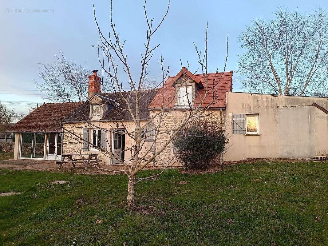 Maison à MAGNY-COURS