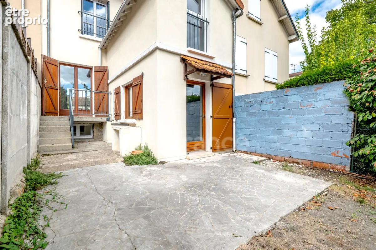 Maison à vendre 7 pièces VERSAILLES (78) - photo 3