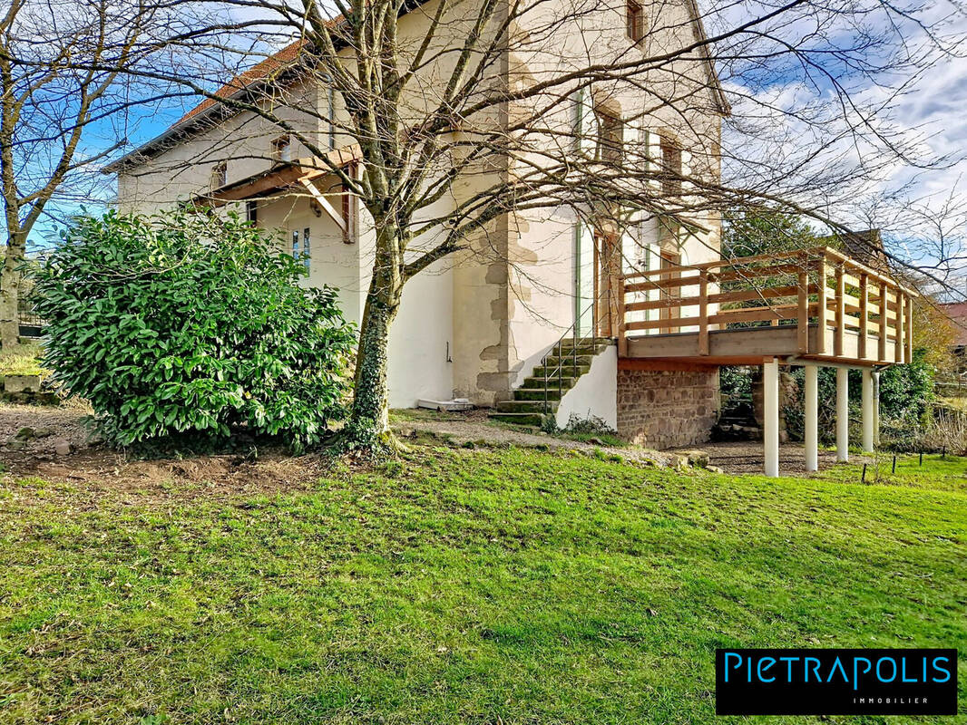 Maison à LA CLAYETTE