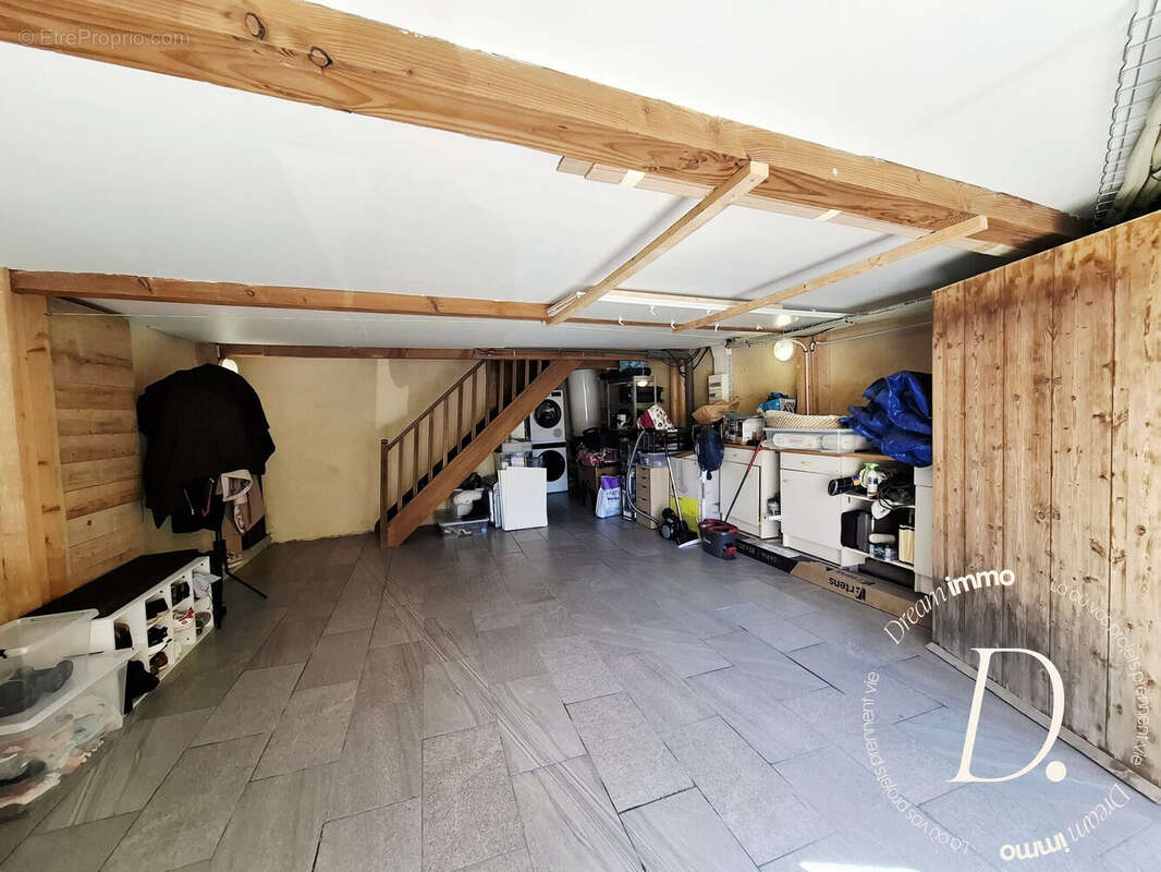 Maison à AIGUES-VIVES