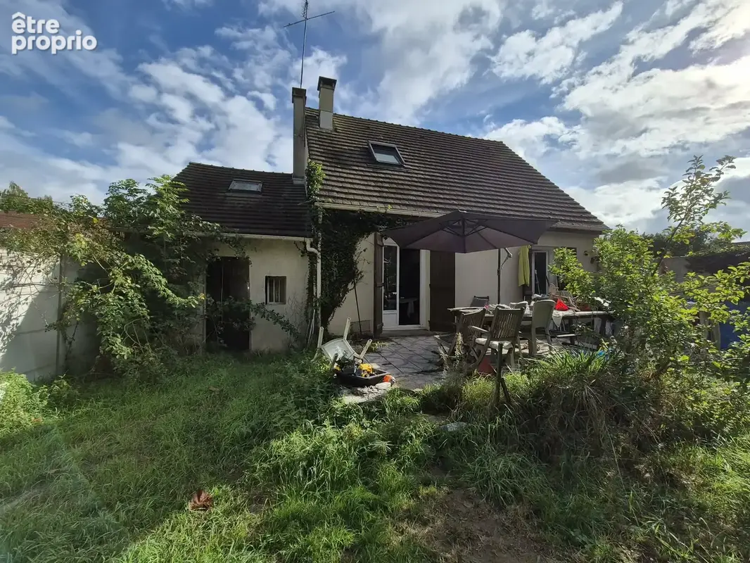 Maison 4 chambres   DPE D   Terrain 594 m2   Garage - photo 9