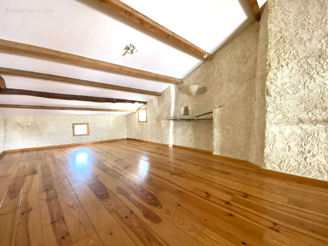 Maison à MOLLANS-SUR-OUVEZE