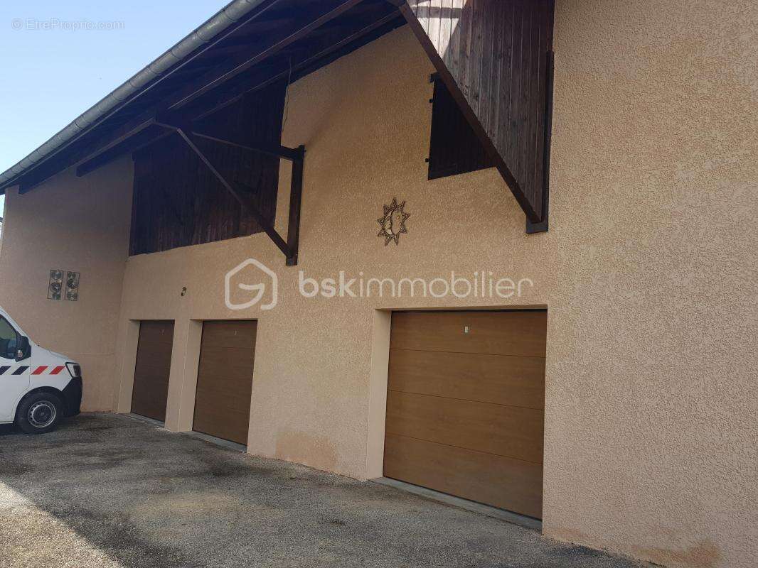 Propriété Villages du Lac de Paladru     470 000 € - photo 4