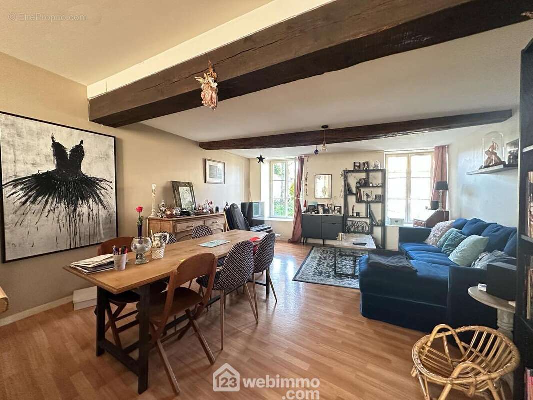 D'une surface habitable de 85 m²