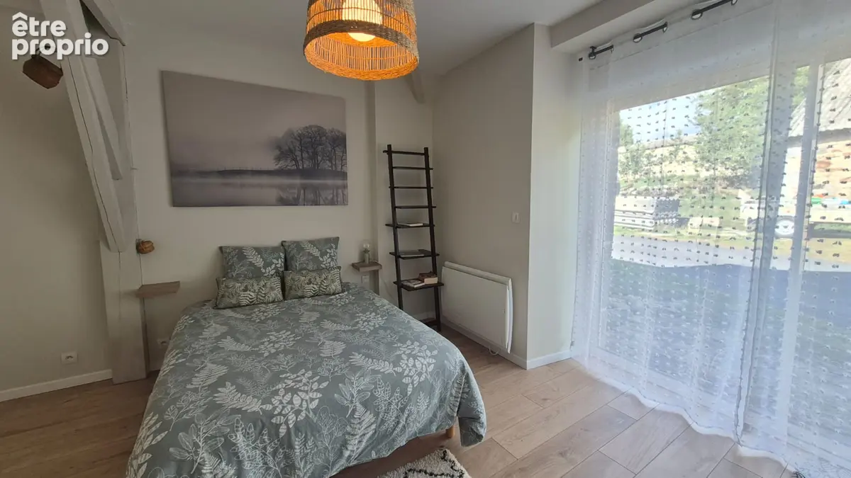 Laguiole, maison de caractère en pierre entièrement rénovée - photo 13