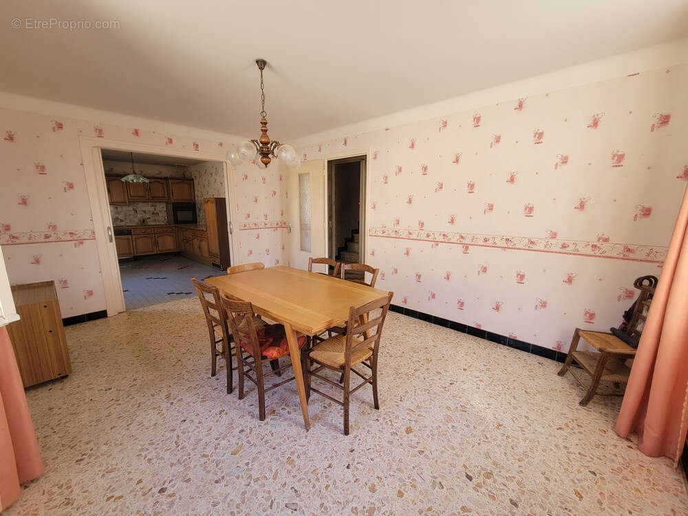 Maison à AGNIN
