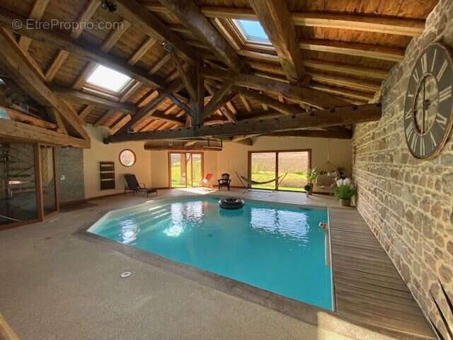 Maison à CORCELLES-EN-BEAUJOLAIS