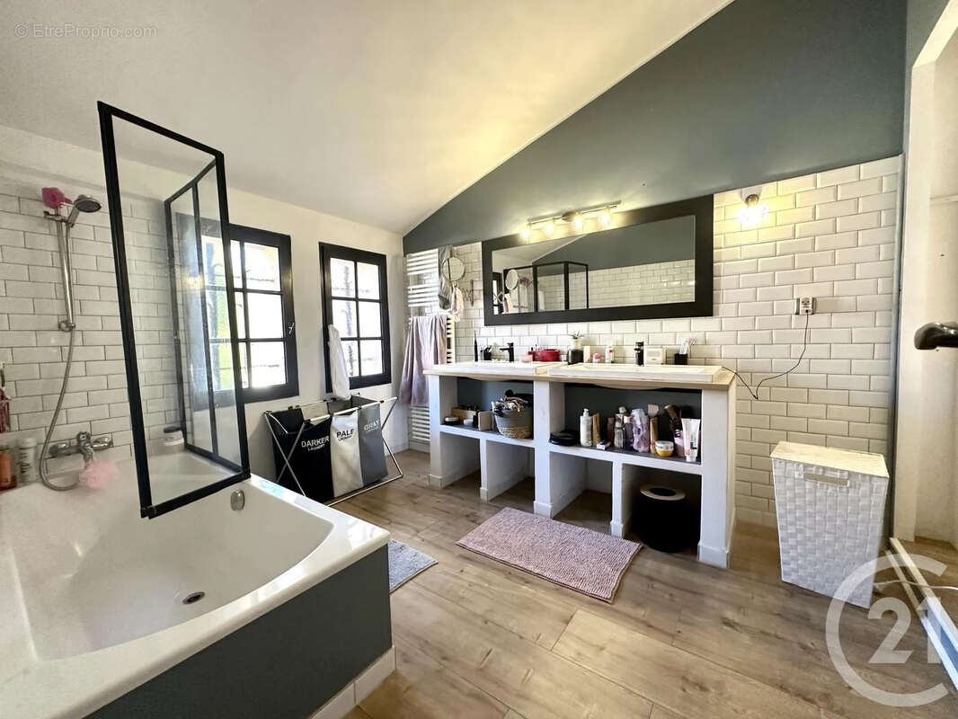 Maison à LA SEYNE-SUR-MER