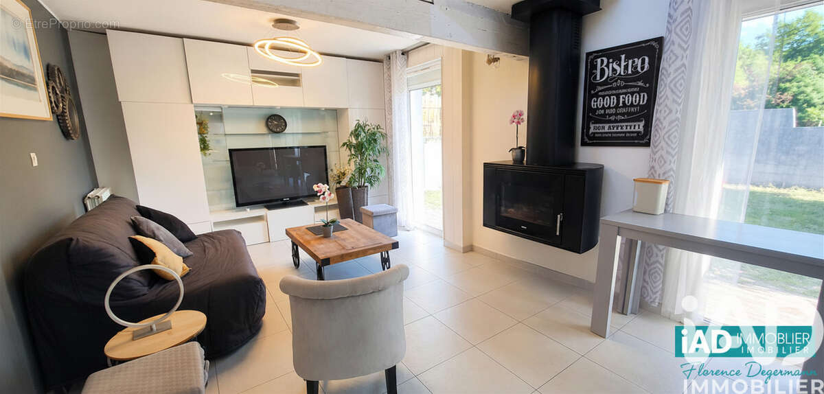 Maison 96 m² à Floirac  - photo 2