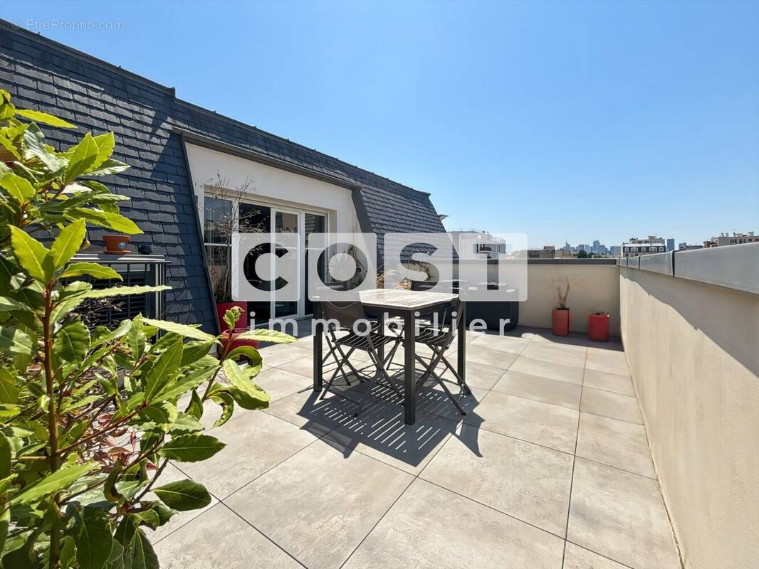 Appartement à COLOMBES