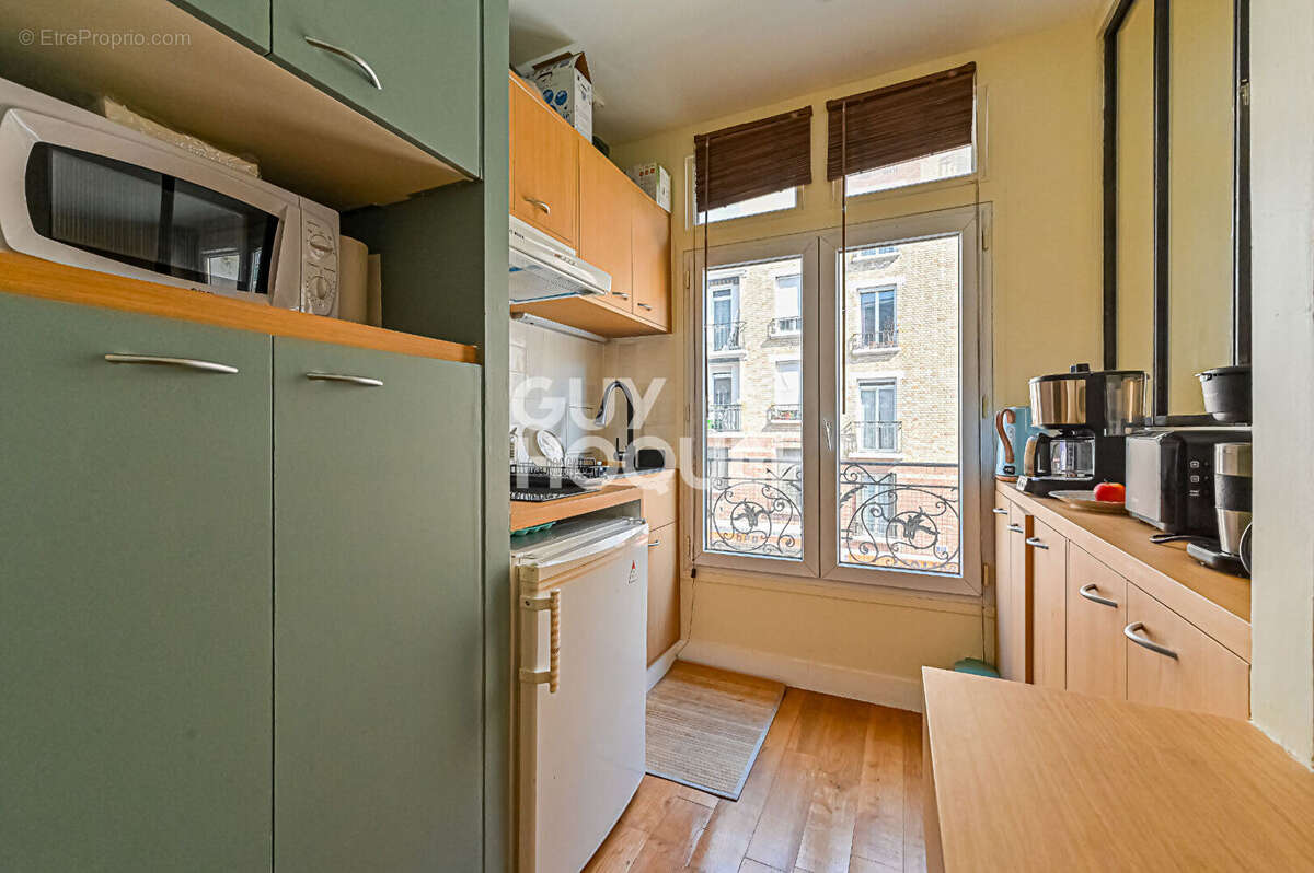 Appartement à PARIS-12E