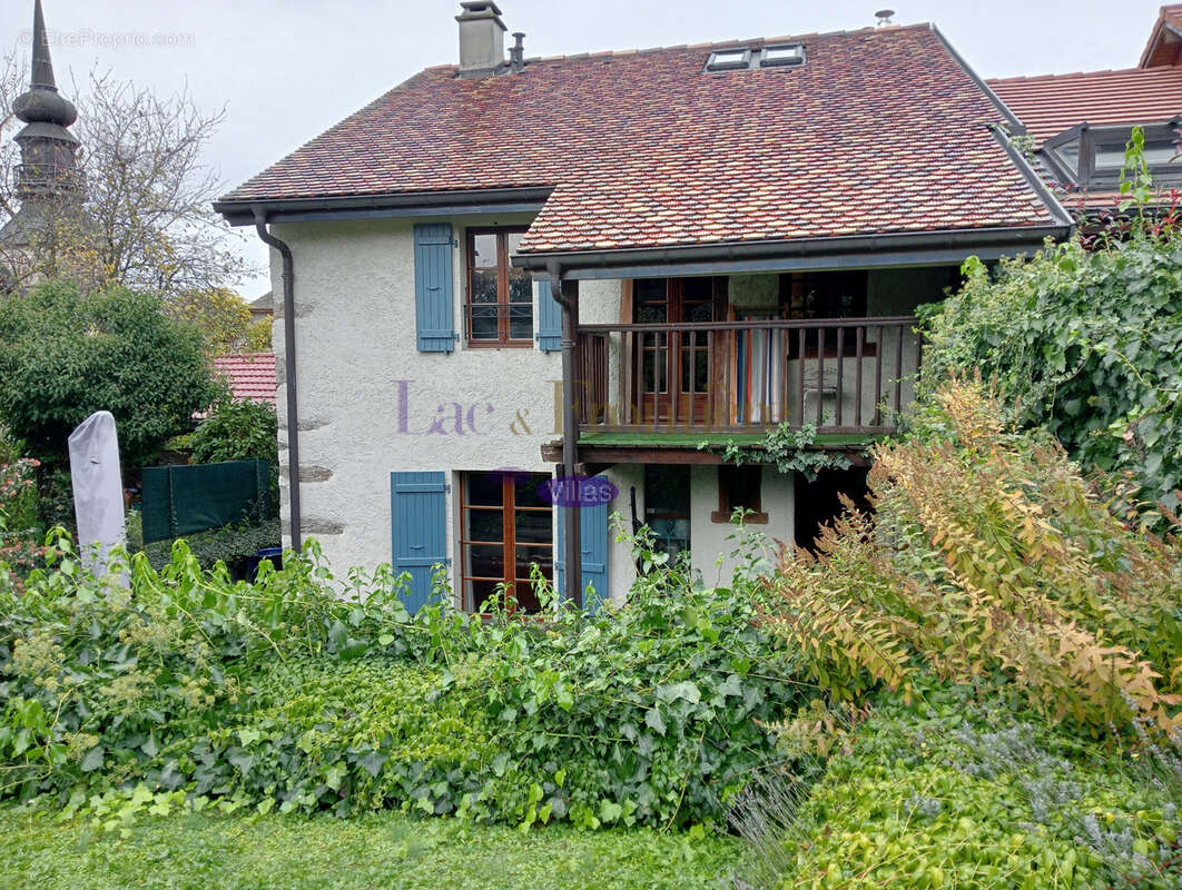Maison à BALLAISON