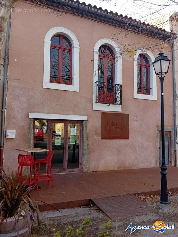 Commerce à LAGRASSE