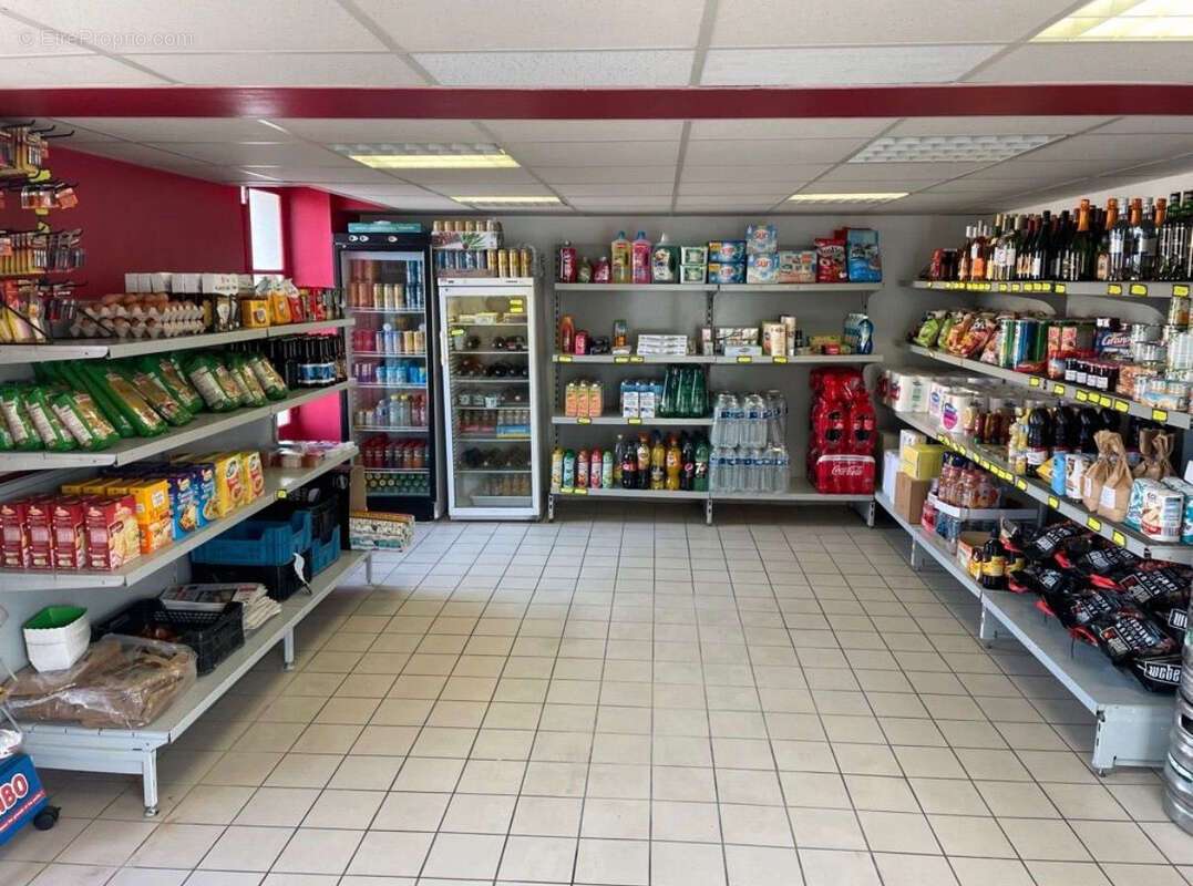 Commerce à DORMELLES