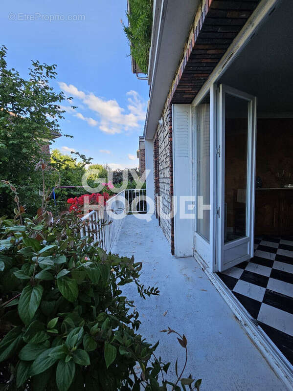 Appartement à CACHAN