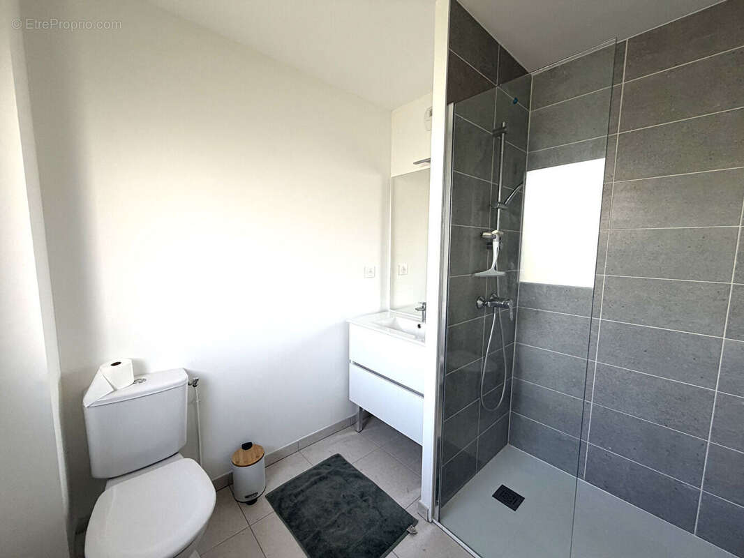 Appartement à TOSSE