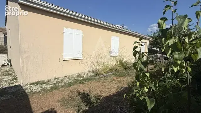 Saint-yrieix - pavillon plain pied 3 chambres avec jardin - photo 18