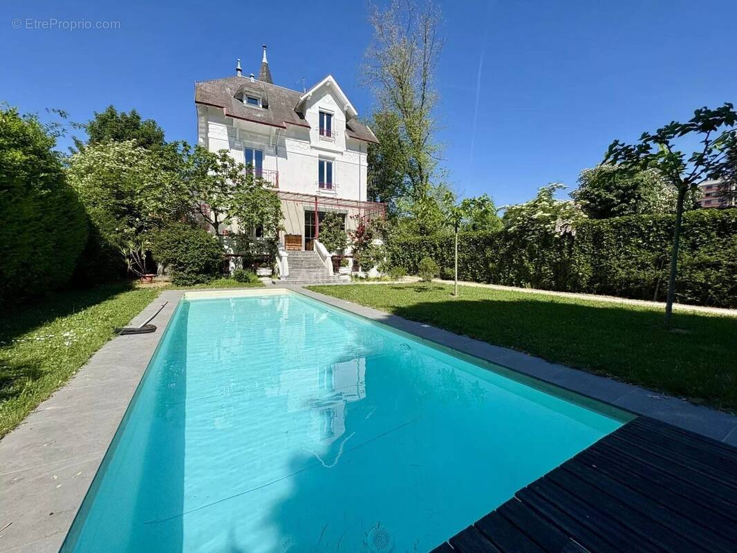 Maison à GRENOBLE