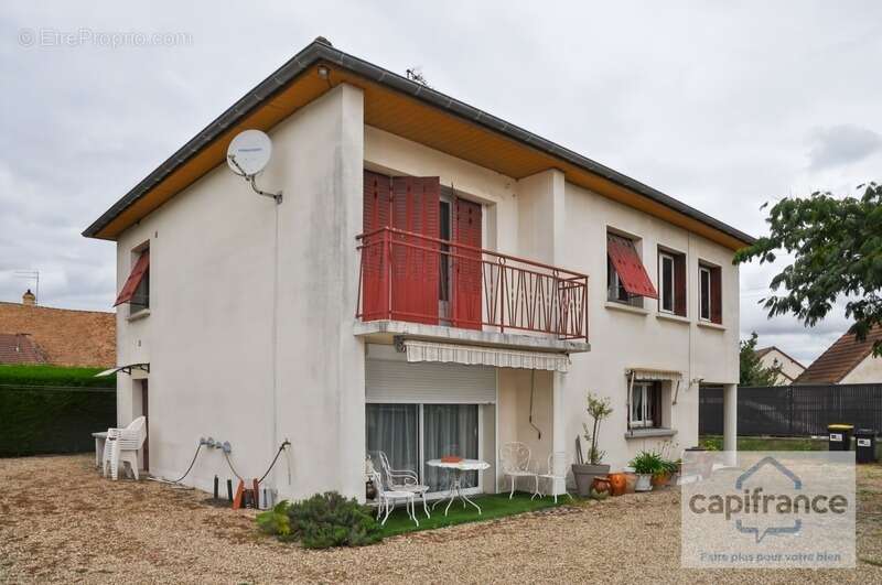 Maison à SAINT-MARCEL