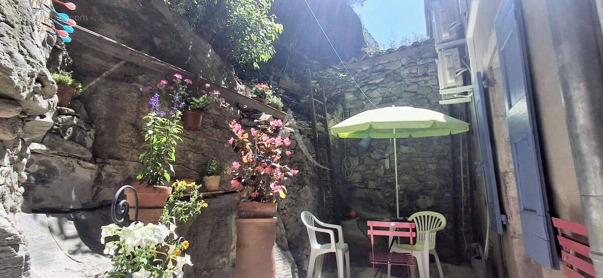 Maison à BEDARIEUX