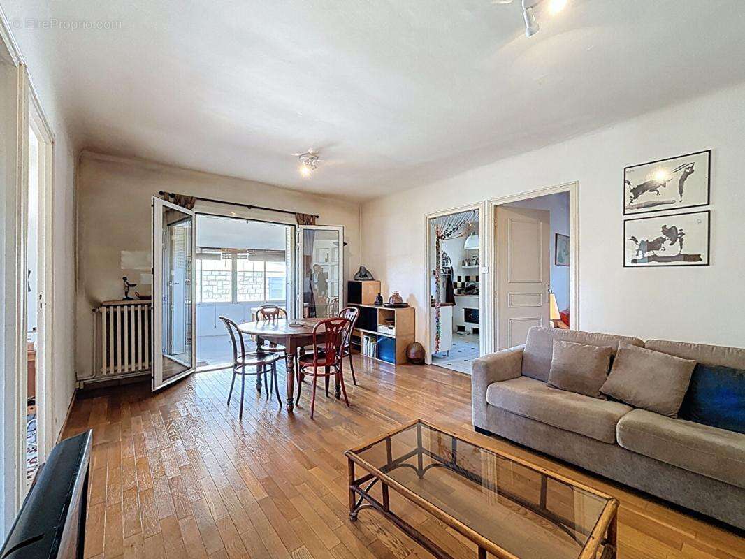 Appartement à MANOSQUE
