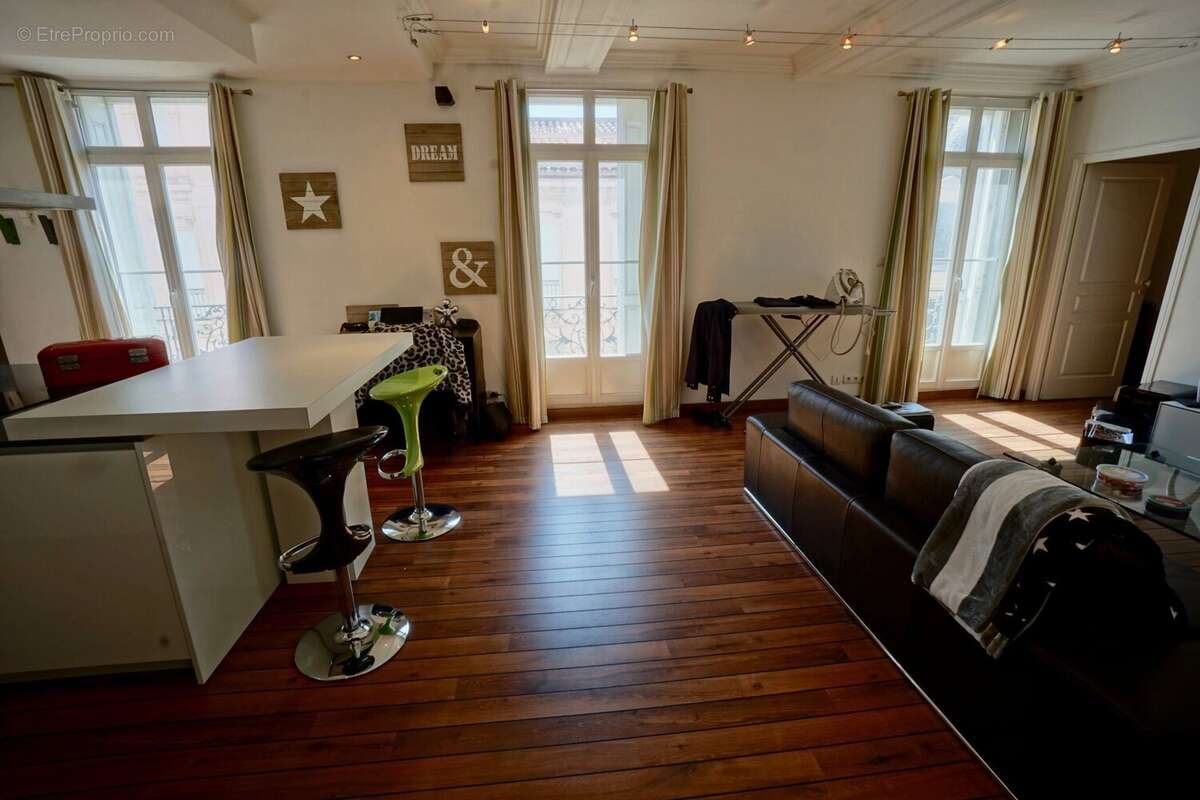 Coup de coeur pour ce T3 meublé, centre ville - photo 4