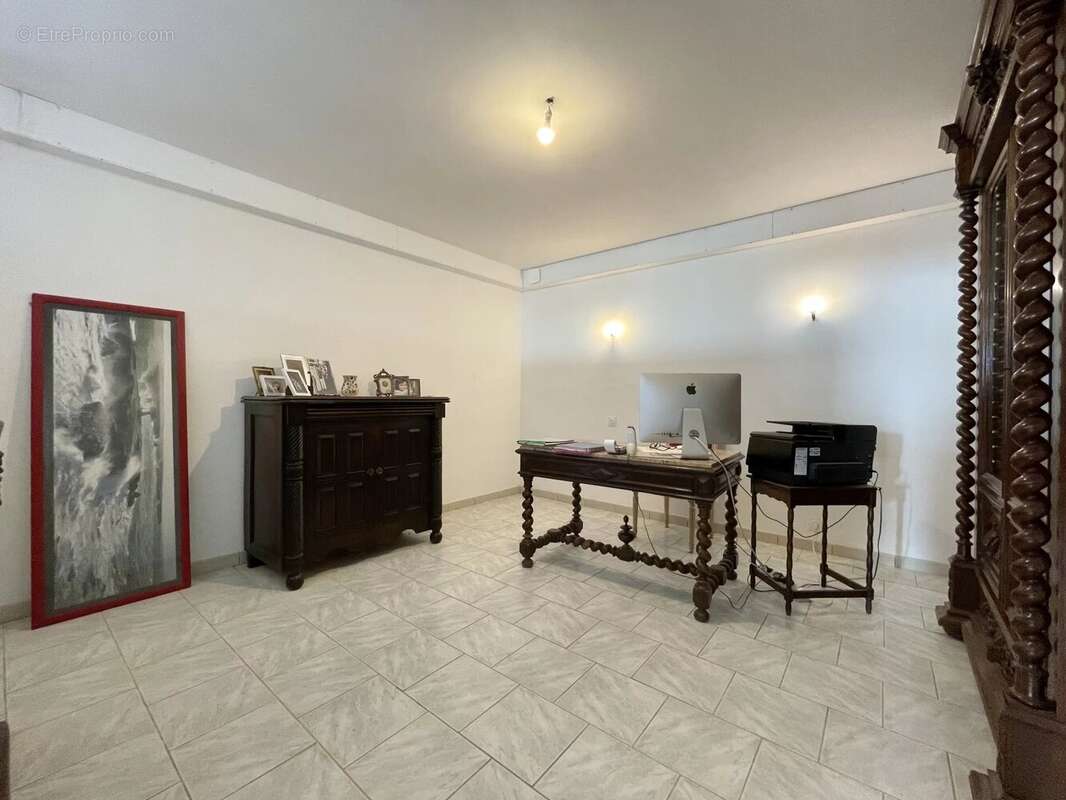 Maison à SAINTE-LIVRADE-SUR-LOT