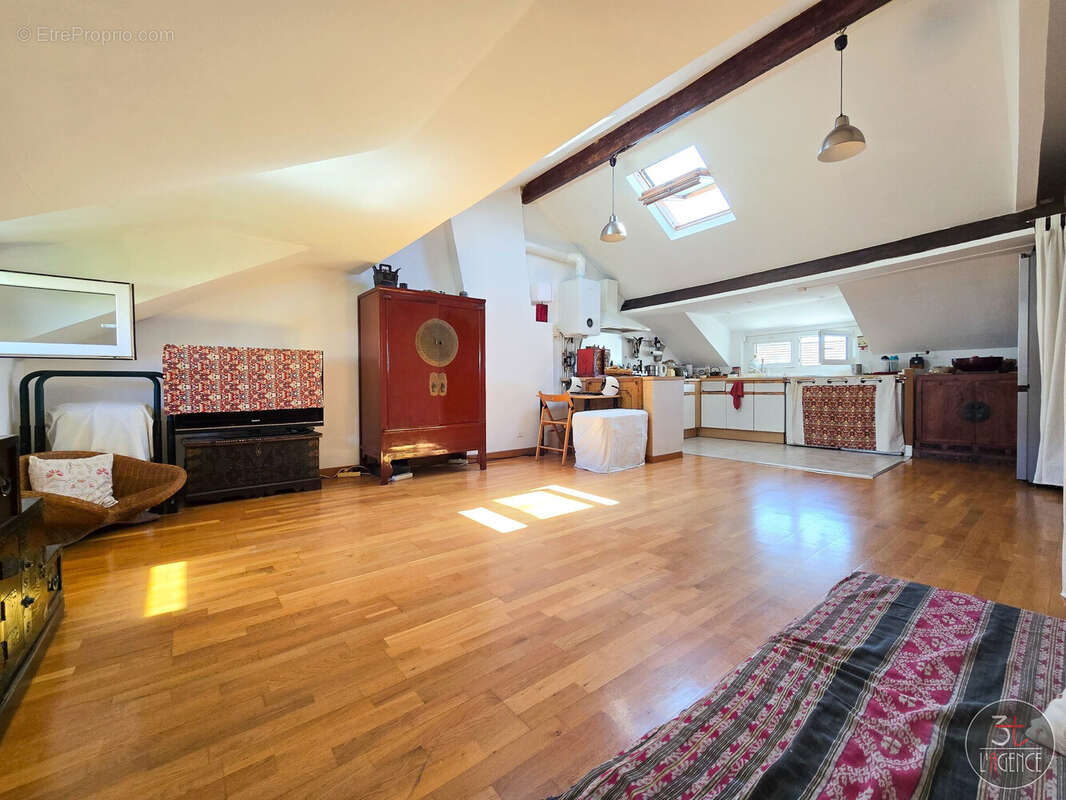 Appartement à FONTENAY-SOUS-BOIS
