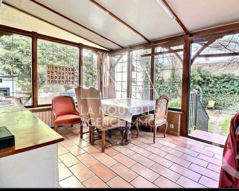 Maison à ROMAINVILLE