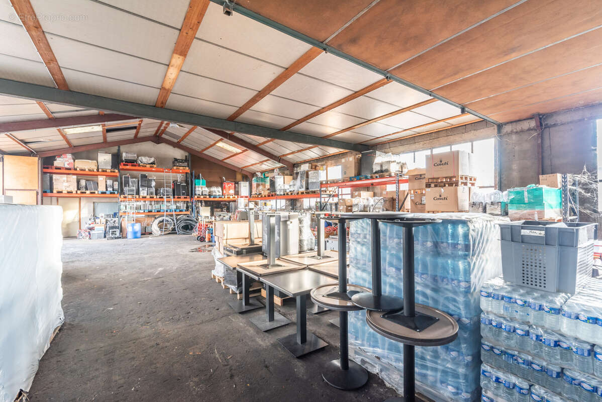 Commerce à LE PUY-EN-VELAY