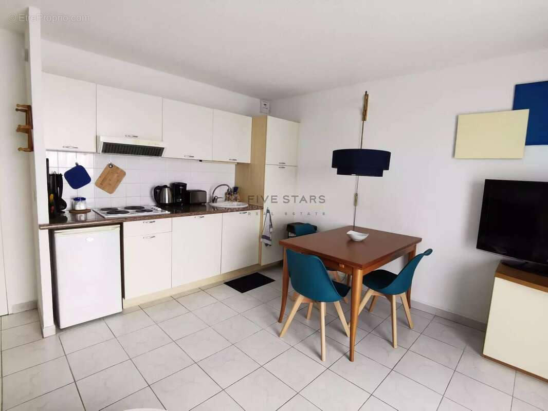 Studio à vendre – nice, vue mer panoramique - photo 10