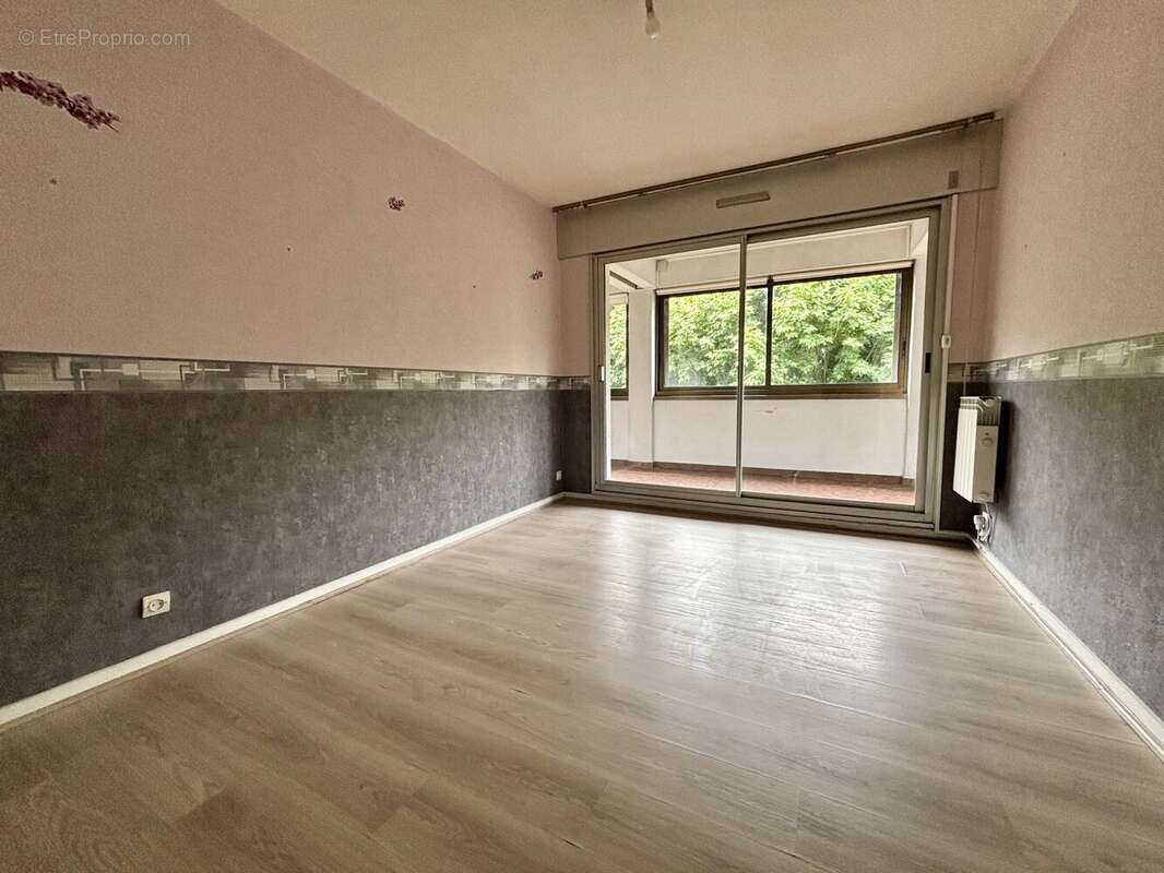 Appartement à ROMANS-SUR-ISERE
