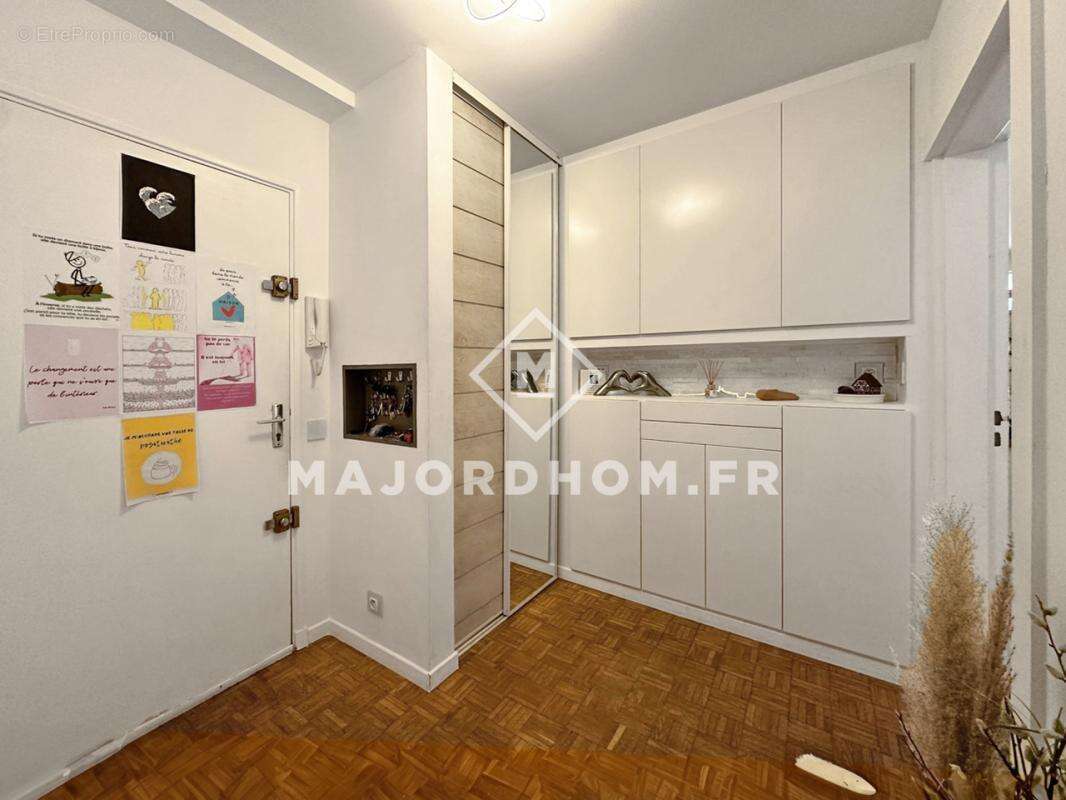 Appartement à MARSEILLE-8E