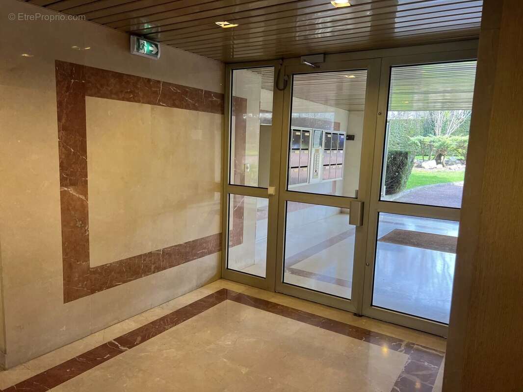 Appartement à LE PERREUX-SUR-MARNE