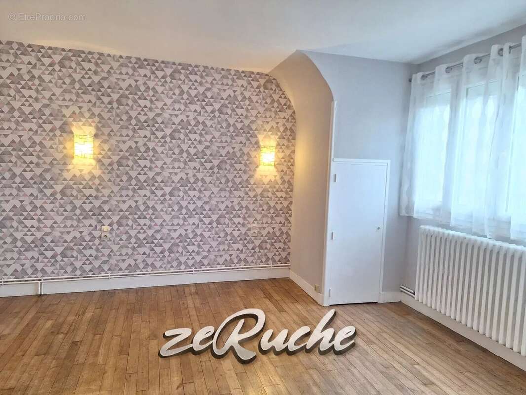 Maison à VILLERS-BOCAGE