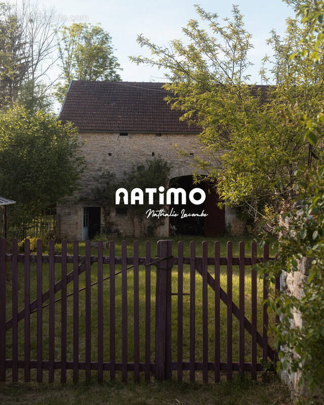 Maison à FROLOIS
