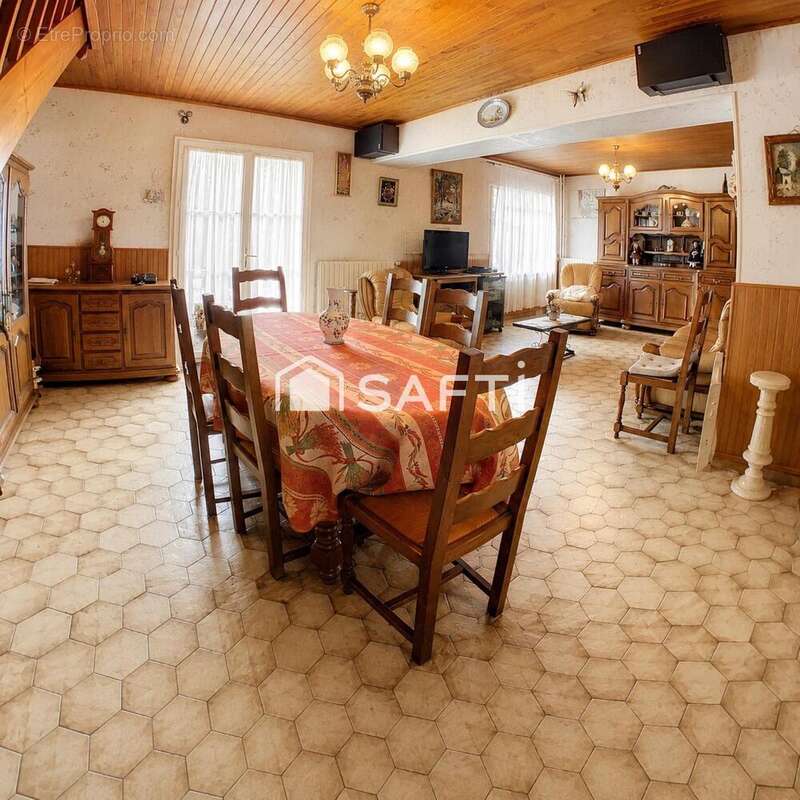 Maison 117 m² à Ciez  - photo 2