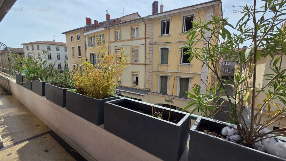 Appartement à ROMANS-SUR-ISERE