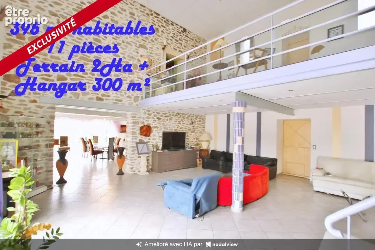 Maison atypique sur un terrain de 2 ha 19a 33ca - photo 2