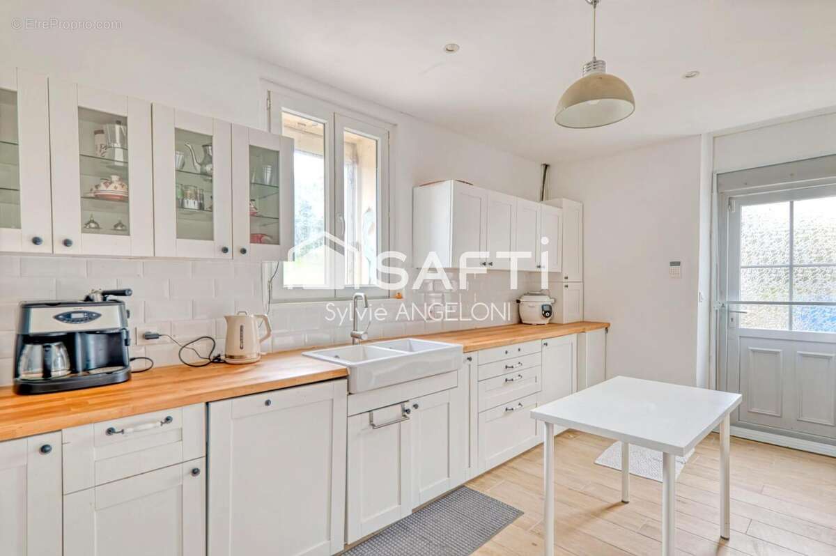 Photo 5 - Maison à LA BATIE-MONTGASCON