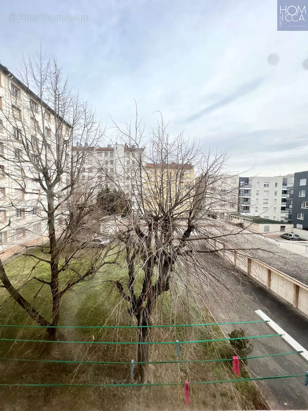 Appartement à VENISSIEUX