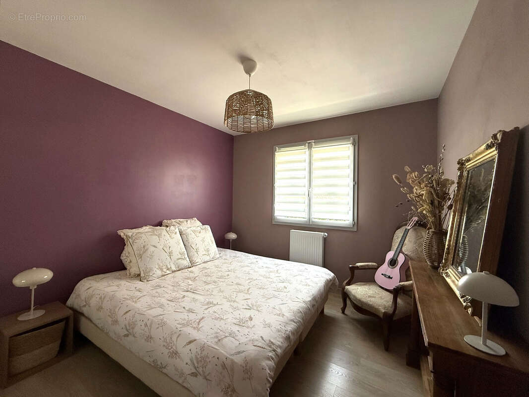 En exclusivité ! Maison T4 de plain pied avec garage et jardin ! - photo 8