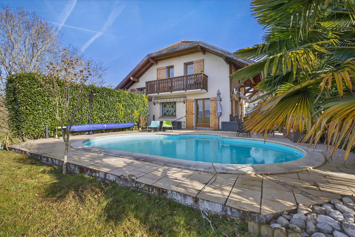 Maison à ALBY-SUR-CHERAN