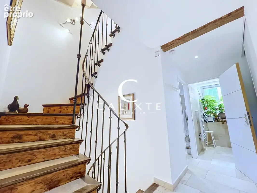 Maison 5 pièces 110 m² à vendre à Callian (83440) - photo 8