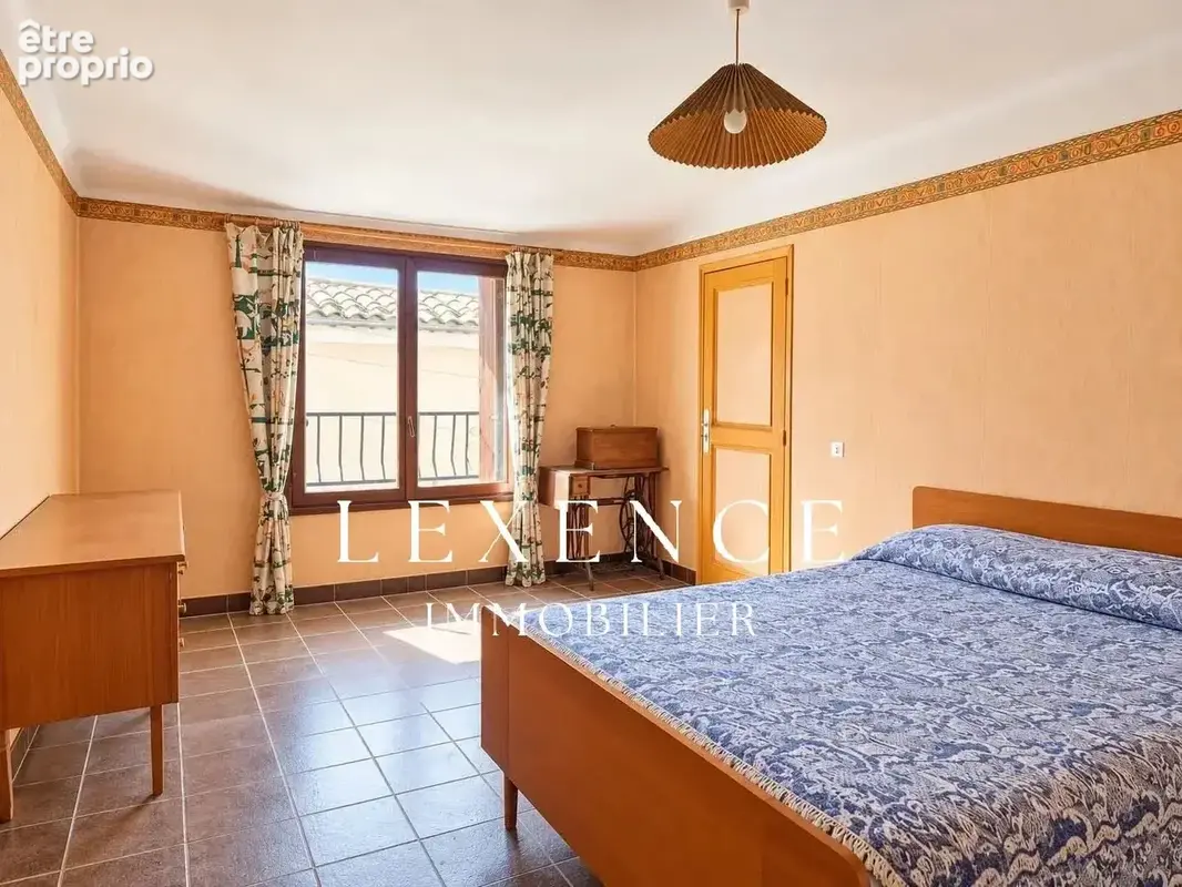 Immeuble de 135m² centre ville Mallemort - photo 29