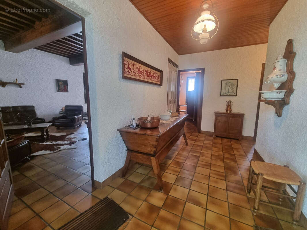 Photo 5 - Maison à GUEUGNON