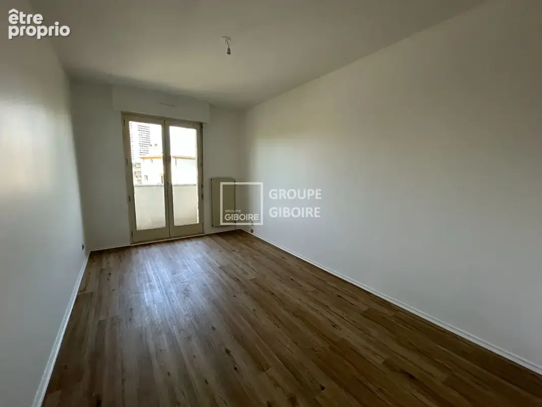 A VENDRE  * EXCLUSIVITE GIBOIRE* Appartement Rennes 4 pièce(s) 82 m2 - photo 5